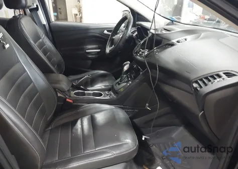 2016 Ford Escape Titanium из США, поврежденный, VIN 1FMCU0J95GUA36151